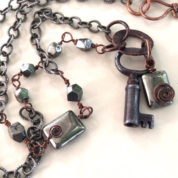 Meet your Posher, Repurposed jewelry - Picture 2 of 8